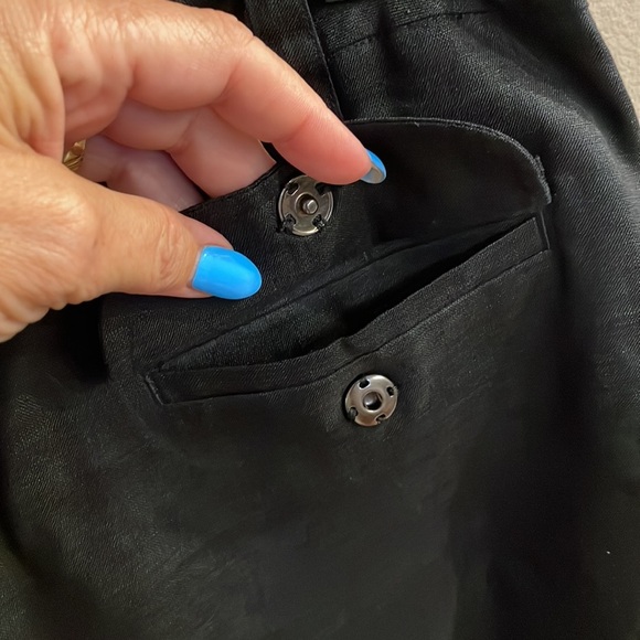 DKNY Lined LINEN wide leg BERMUDA shorts Black size Small - Picture 5 of 12